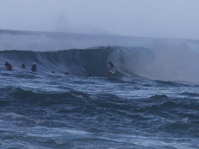 Paterson in action - Rip Curl Cup, Sunset Beach, Oahu