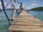 Bridge over smooth water - Popoa Island Resort, Vava'u Group