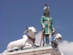 Holy cows in the sky -  Sri Mariamman Temple, Singapore