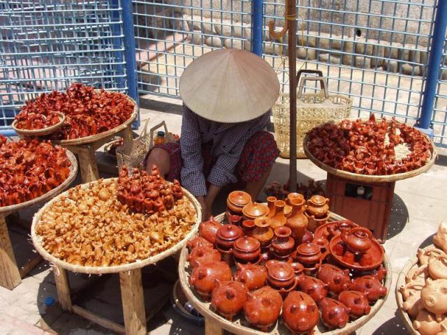 Clay Souvenirs - Old town Hoi An, Central Vietnam