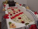 Flower Bath - Ayurveda Treatment, Lanka Princess, Beruwala, Sri Lanka