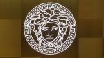 Logo Versace - Marina Bay Shopping Center, Singapore