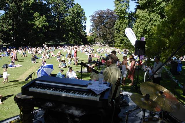 Lazy Sundays Concert - Botanic Gardens, Christchurch, NZ