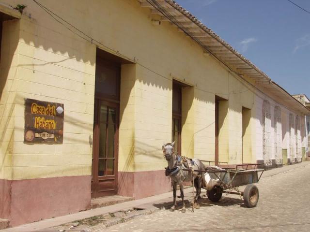 waiting - Trinidad, Sancti Spiritus province, Cuba