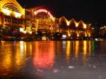 Reflecting lights - Riverside Point, Singapore