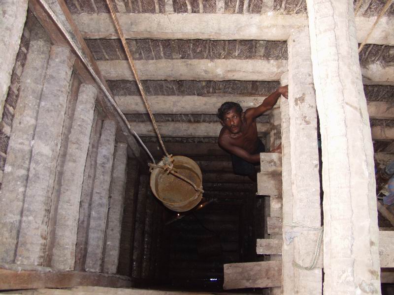 Moonstone mine - Moonstone Quarry, Meetiyagoda, Sri Lanka