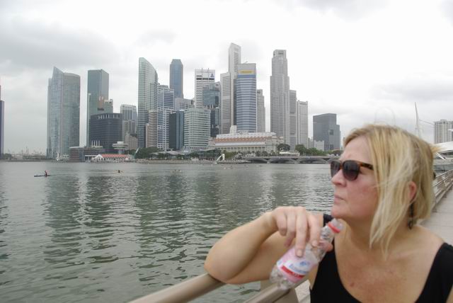 Capital_Towers_Marina_Bay_Singapore.jpg
